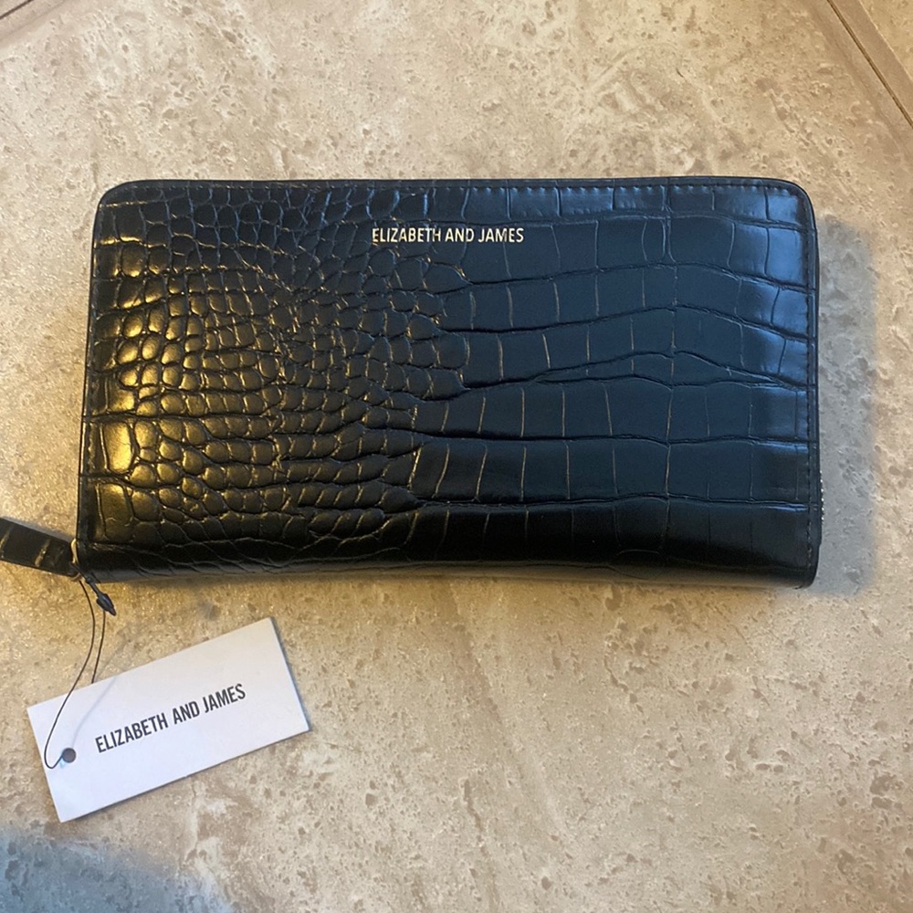 Elizabeth and James Wallet New With Tags
